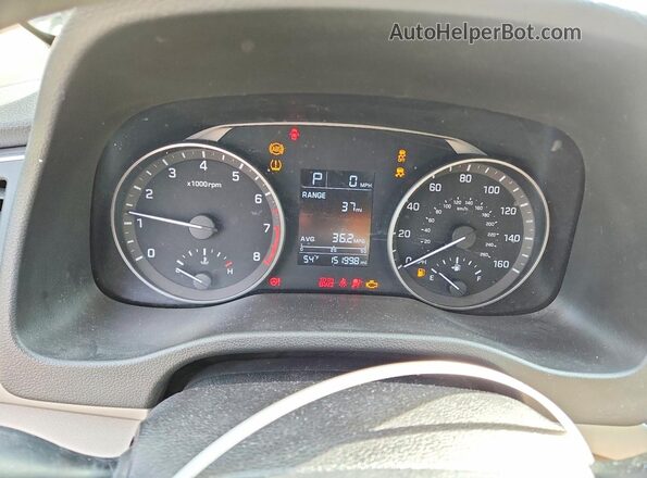 5NPD74LF1JH221521 2018 HYUNDAI ELANTRA Белый Вид щитка приборов