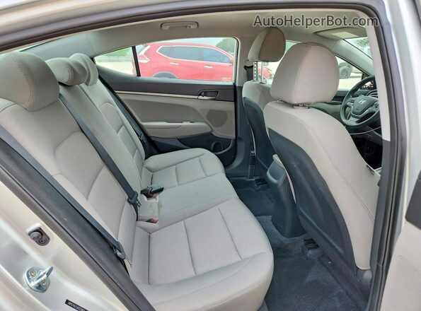 5NPD74LF1JH223883 2018 HYUNDAI ELANTRA Gray Rear seats view