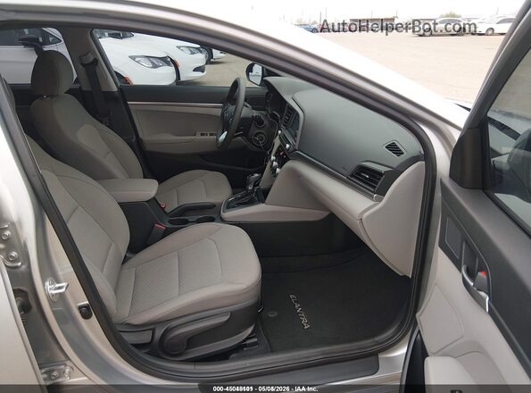 5NPD74LF1LH603535 2020 HYUNDAI ELANTRA Silver Widok wnętrza z przodu