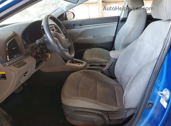 5NPD74LF2HH089542 2017 HYUNDAI ELANTRA Синий Вид салона спереди