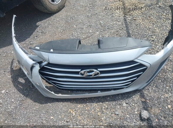 5NPD74LF2JH224153 2018 HYUNDAI ELANTRA Silver Widok zestawu wskaźników