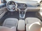 2018 Hyundai Elantra Se Синий vin: 5NPD74LF2JH387157