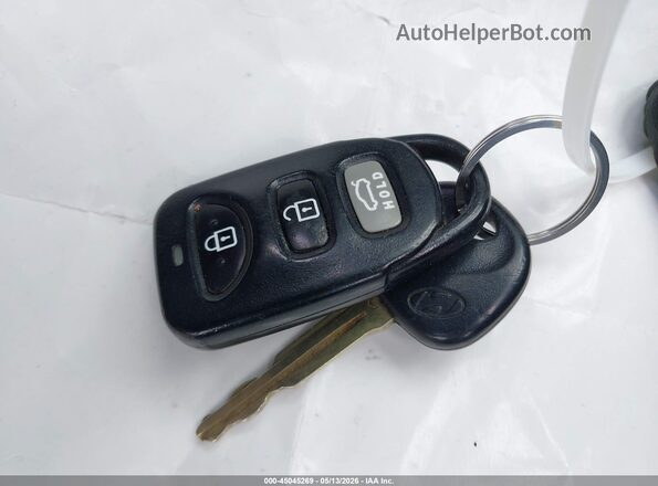 5NPD74LF6HH146888 2017 HYUNDAI ELANTRA Серебряный Вид панели приборов