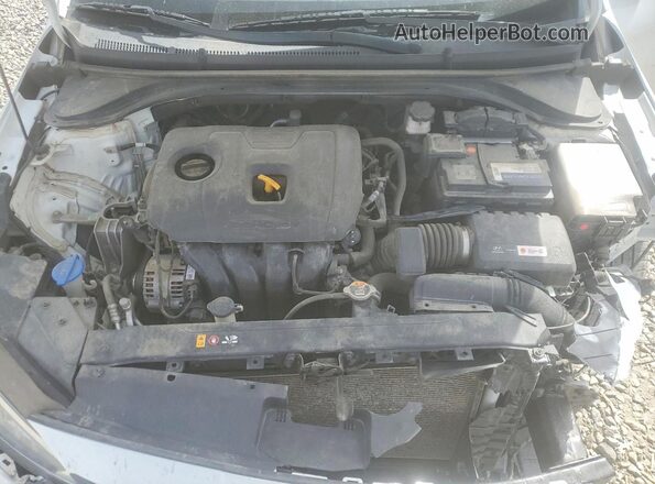 5NPD74LF6KH485724 2019 HYUNDAI ELANTRA White უკანა სალონის ხედი