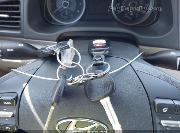 5NPD74LF7LH612949 2020 HYUNDAI ELANTRA Серый Вид панели приборов