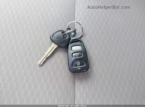 5NPD74LF7LH613664 2020 HYUNDAI ELANTRA Серебряный Вид панели приборов