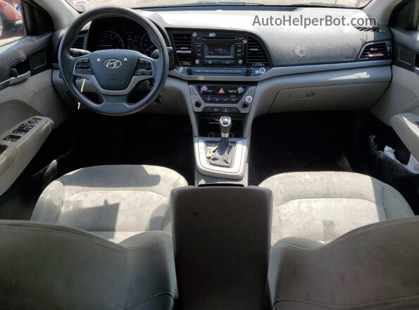 5NPD74LF8HH067142 2017 HYUNDAI ELANTRA Красный Вид панели приборов