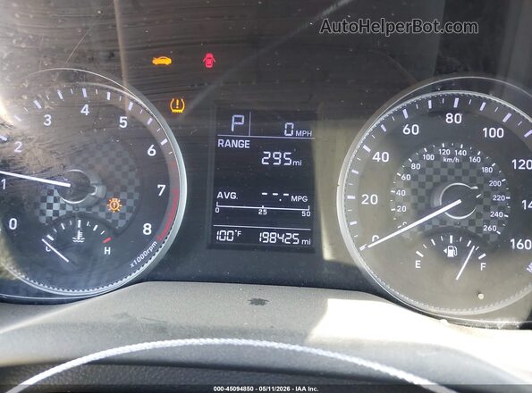 5NPD74LF8KH425945 2019 HYUNDAI ELANTRA White უკანა სავარძლების ხედი