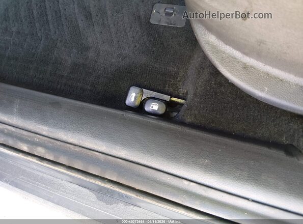 5NPD74LF8KH445404 2019 HYUNDAI ELANTRA Серебряный Вид спереди