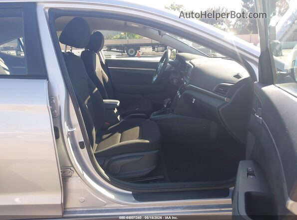 5NPD74LF9LH530477 2020 HYUNDAI ELANTRA Silver Սալոնի դիմացի տեսք