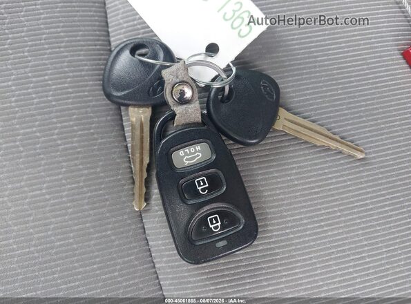 5NPD84LF0HH036481 2017 HYUNDAI ELANTRA Синий Вид панели приборов