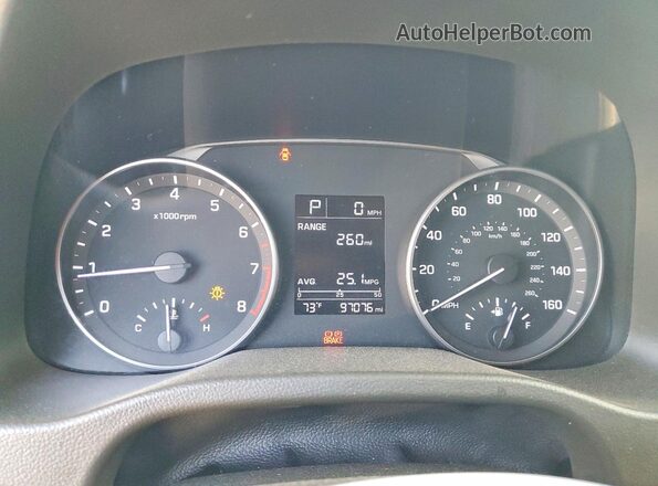 5NPD84LF1HH120499 2017 HYUNDAI ELANTRA White Vista del cuadro de instrumentos
