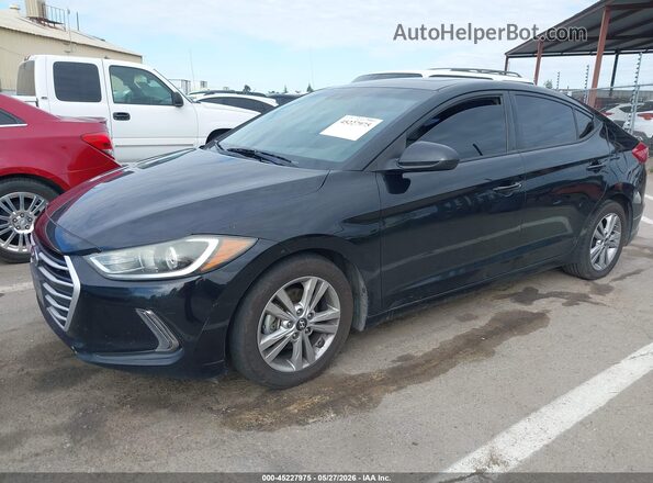 5NPD84LF1HH159870 2017 HYUNDAI ELANTRA Черный Передняя левая четверть