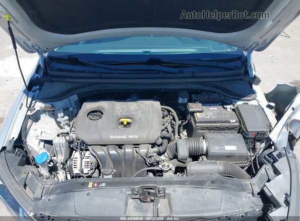 5NPD84LF1JH239871 2018 HYUNDAI ELANTRA Серебряный Вид сзади