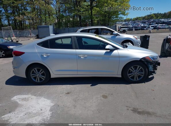 5NPD84LF1JH239871 2018 HYUNDAI ELANTRA Серебряный Панорамный вид салона 360°