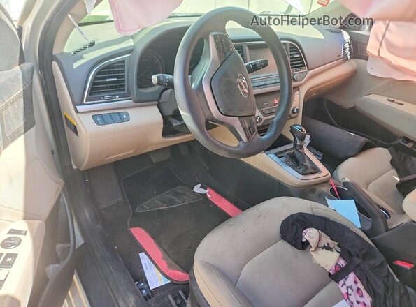 5NPD84LF2HH200023 2017 HYUNDAI ELANTRA Желто-коричневый Вид панели приборов