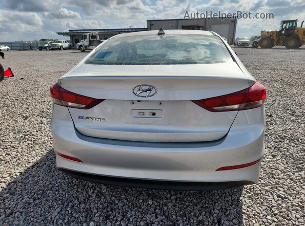 5NPD84LF3HH098957 2017 HYUNDAI ELANTRA Серебряный Вид сзади