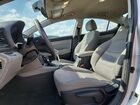2017 Hyundai Elantra Se Серебряный vin: 5NPD84LF3HH098957