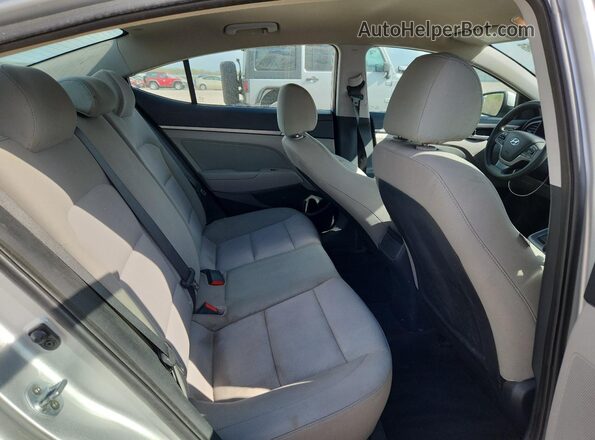 5NPD84LF3HH098957 2017 HYUNDAI ELANTRA Серебряный Вид задних сидений