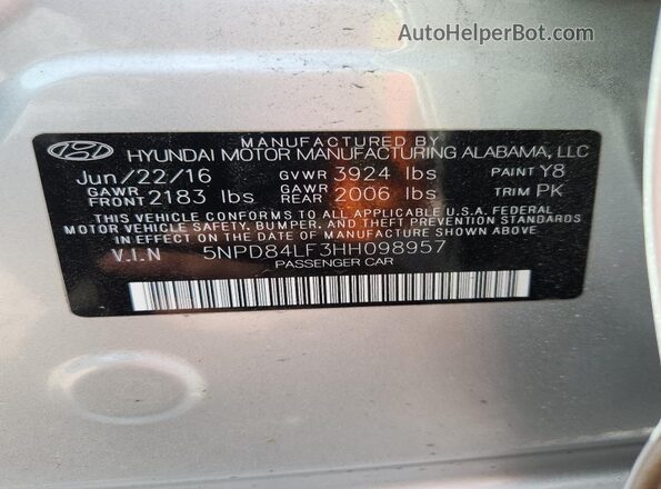 5NPD84LF3HH098957 2017 HYUNDAI ELANTRA Серебряный Вид подкапотного пространства