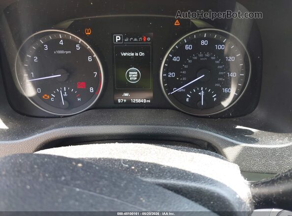 5NPD84LF4HH068768 2017 HYUNDAI ELANTRA Black Vista de los asientos traseros