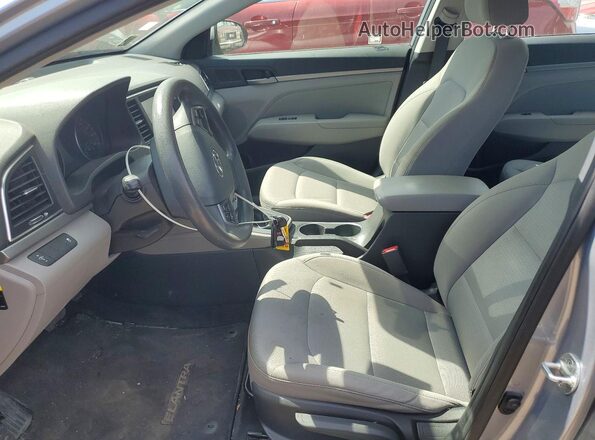 5NPD84LF4HH172385 2017 HYUNDAI ELANTRA Серебряный Вид салона спереди