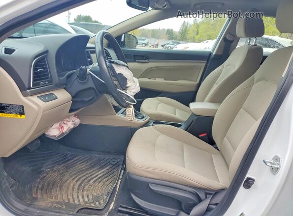 5NPD84LF4JH335915 2018 HYUNDAI ELANTRA Белый Вид салона спереди