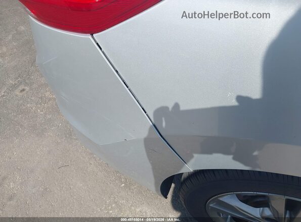 5NPD84LF4JH389263 2018 HYUNDAI ELANTRA Серебряный 