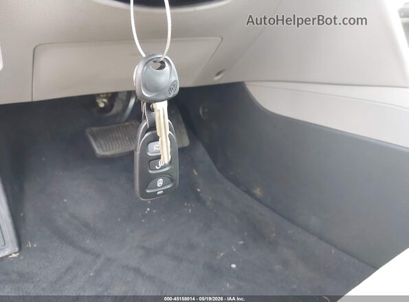 5NPD84LF4JH389263 2018 HYUNDAI ELANTRA Серебряный Вид панели приборов