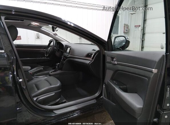 5NPD84LF5HH043328 2017 HYUNDAI ELANTRA Black Vista interior delantera