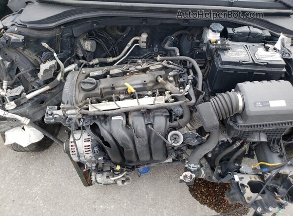5NPD84LF5JH281105 2018 HYUNDAI ELANTRA Black Widok wnętrza z tyłu