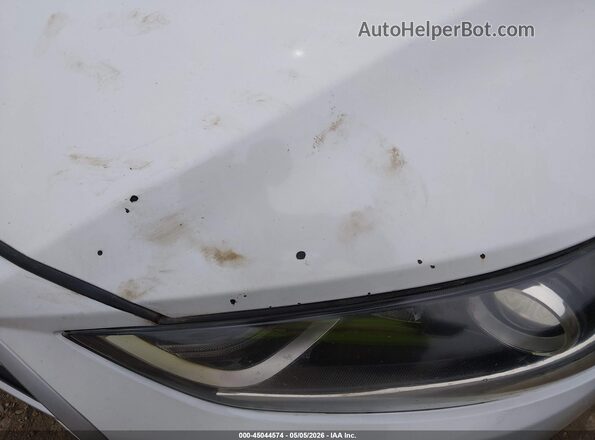5NPD84LF6HH201305 2017 HYUNDAI ELANTRA White 