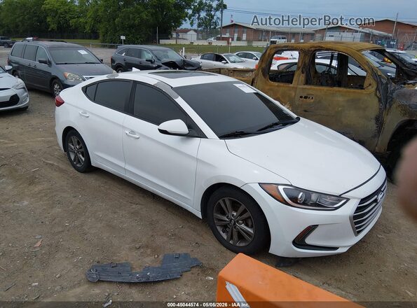 5NPD84LF6HH201305 2017 HYUNDAI ELANTRA White Przód prawy