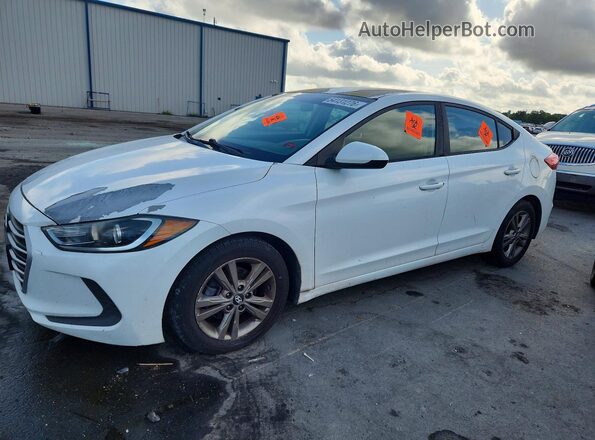5NPD84LF6JH301958 2018 HYUNDAI ELANTRA Белый Передняя левая четверть