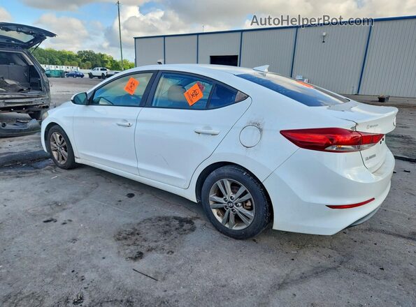 5NPD84LF6JH301958 2018 HYUNDAI ELANTRA Белый Задняя левая четверть