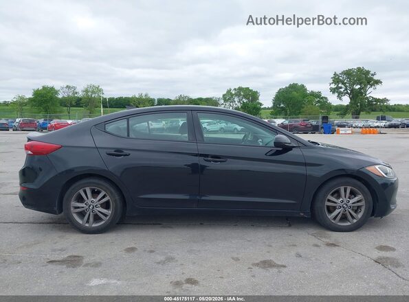 5NPD84LF7HH039975 2017 HYUNDAI ELANTRA Черный Вид задней части салона