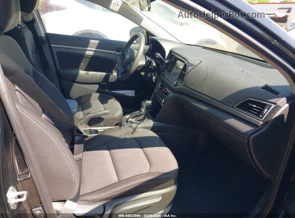 5NPD84LF7JH232827 2018 HYUNDAI ELANTRA Black Widok wnętrza z przodu