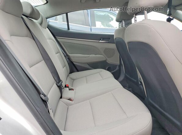 5NPD84LF7JH239406 2018 HYUNDAI ELANTRA Серебряный Вид задних сидений