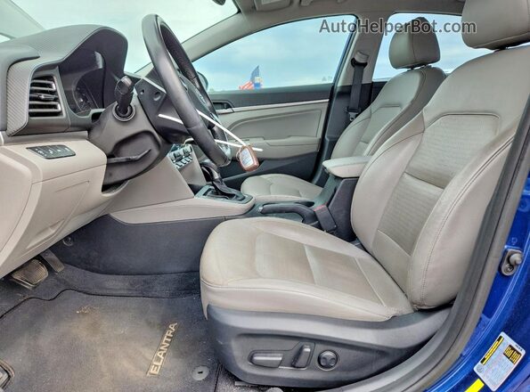 5NPD84LF9KH409346 2019 HYUNDAI ELANTRA Blue Vista interior delantera