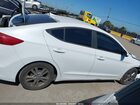 2017 Hyundai Elantra Se Белый vin: 5NPD84LFXHH036651