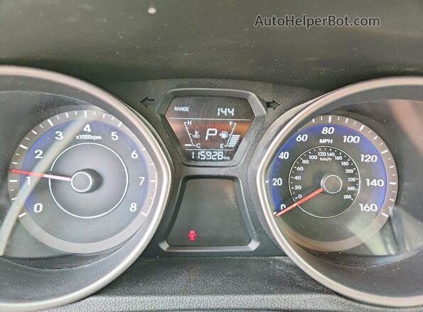 5NPDH4AE0GH696142 2016 HYUNDAI ELANTRA Silver Instrument cluster view