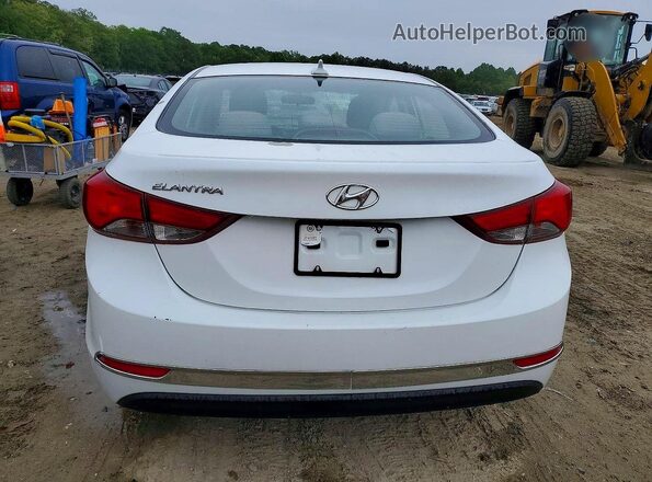 5NPDH4AE3GH666326 2016 HYUNDAI ELANTRA Белый Вид салона спереди