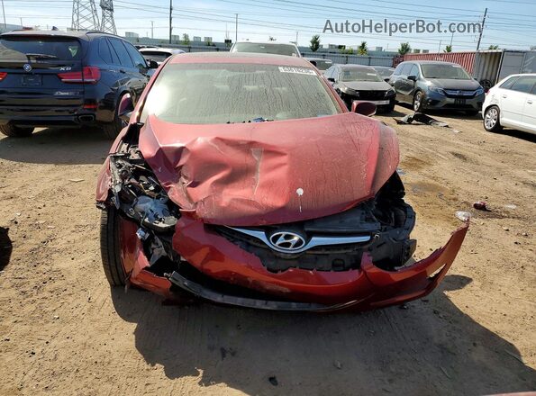 5NPDH4AE3GH791391 2016 HYUNDAI ELANTRA Red Widok z przodu