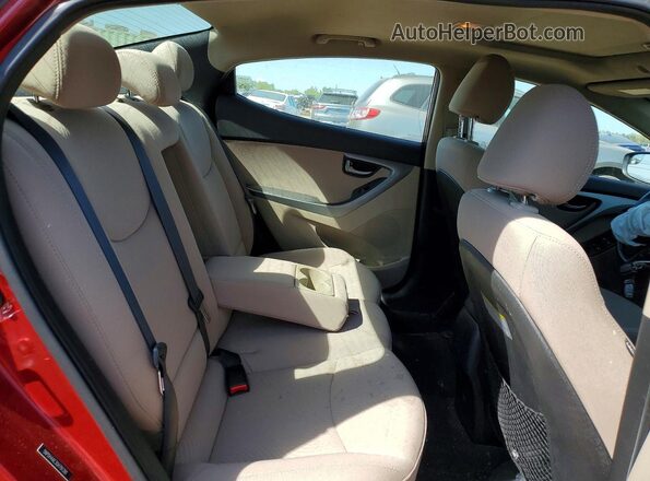 5NPDH4AE3GH791391 2016 HYUNDAI ELANTRA Red Widok tylnych siedzeń