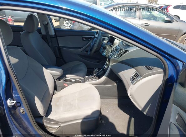 5NPDH4AE4GH754172 2016 HYUNDAI ELANTRA Blue Вид салону спереду
