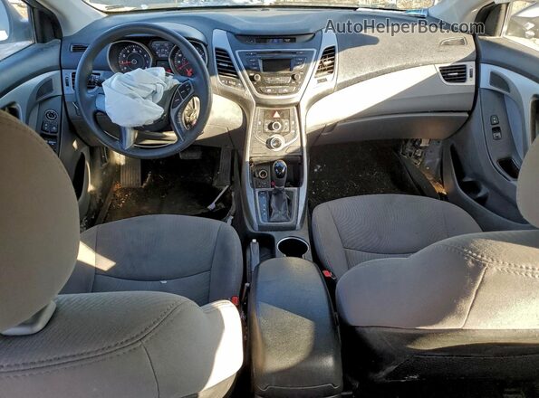 5NPDH4AE6GH694766 2016 HYUNDAI ELANTRA Серебряный Вид панели приборов