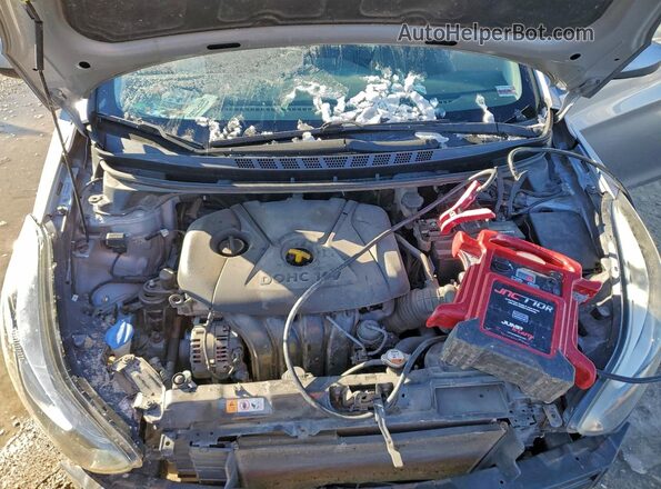 5NPDH4AE6GH694766 2016 HYUNDAI ELANTRA Серебряный Вид задней части салона