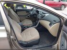 2016 Hyundai Elantra Se Желто-коричневый vin: 5NPDH4AE9GH700026