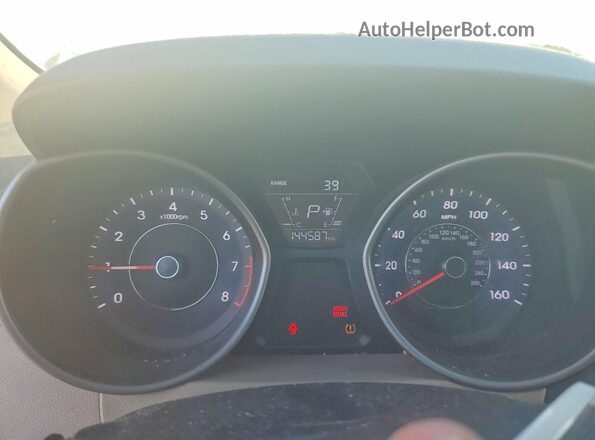 5NPDH4AE9GH776457 2016 HYUNDAI ELANTRA White Vista del cuadro de instrumentos