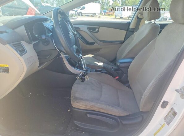 5NPDH4AE9GH776457 2016 HYUNDAI ELANTRA White Vista interior delantera